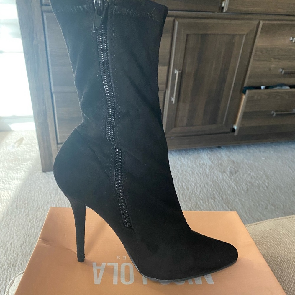Ankle bootie